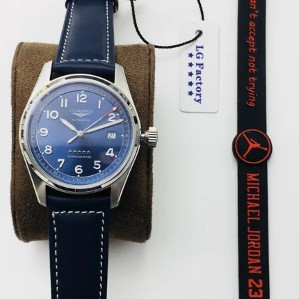 Longines Forerunner Watch Diameter: 40 mm Ident No.: 2824