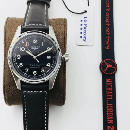 Longines Forerunner Watch Diameter: 40 mm Ident No.: 2824